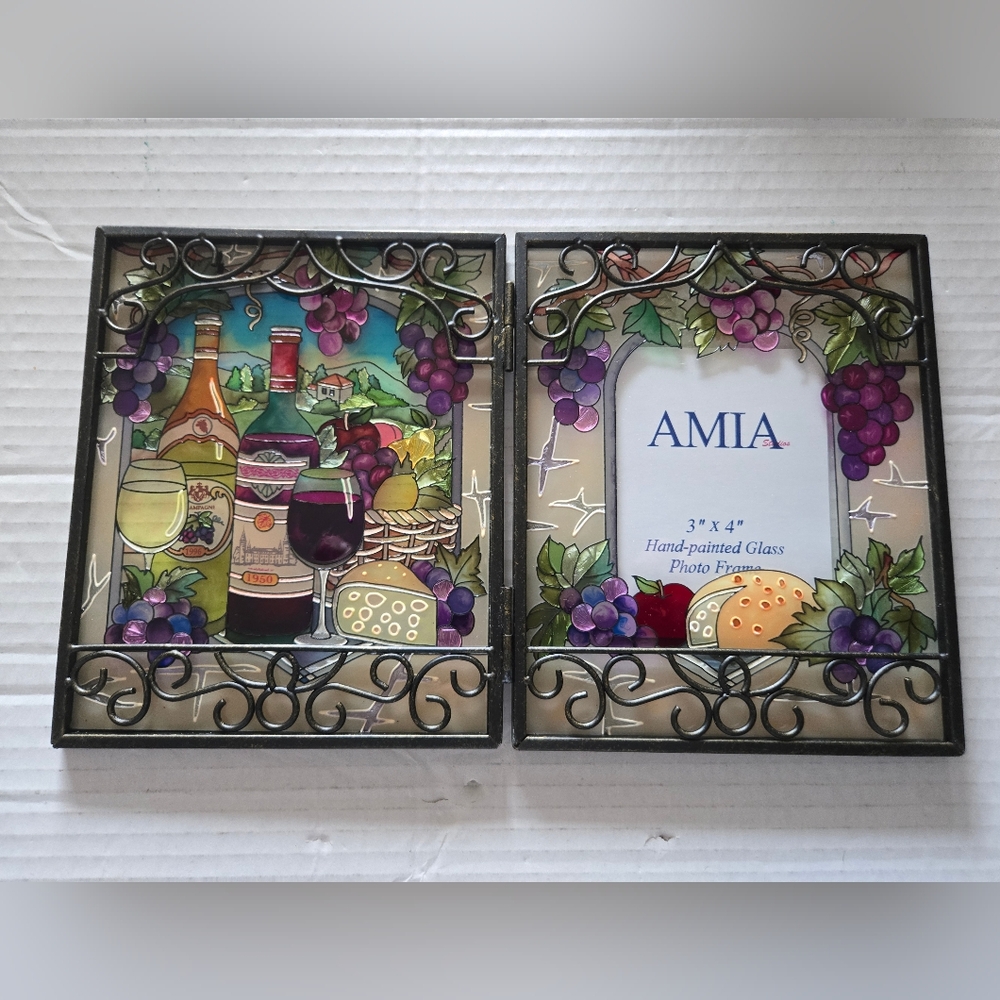 Amia Studios 3" × 4" Hand-Painted Glass Photo Frame (R0710)